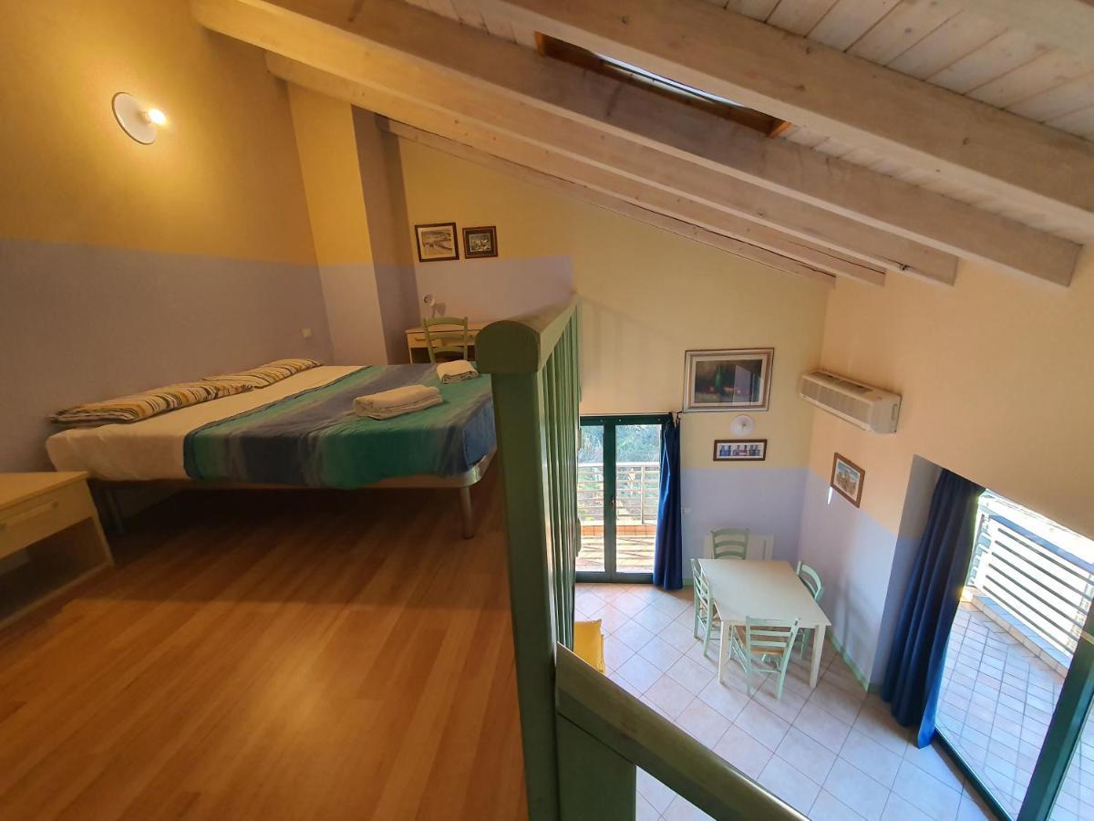 Residence Oasi Del Viandante Lake Como Экстерьер фото
