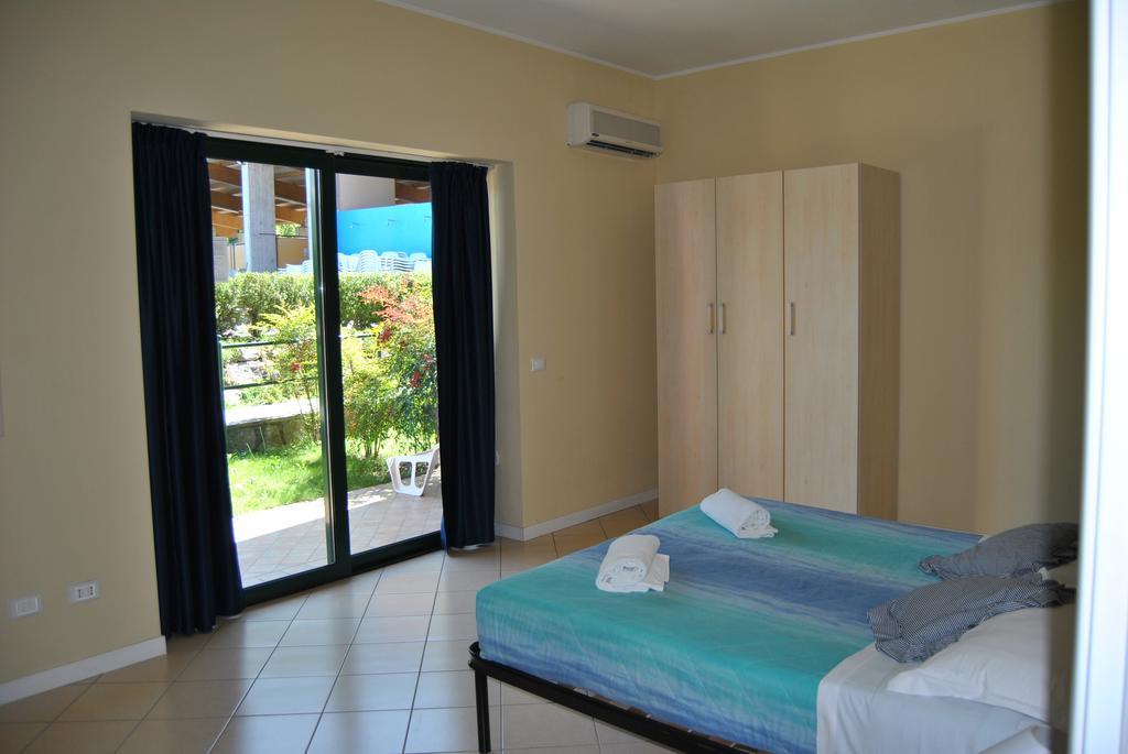 Residence Oasi Del Viandante Lake Como Экстерьер фото