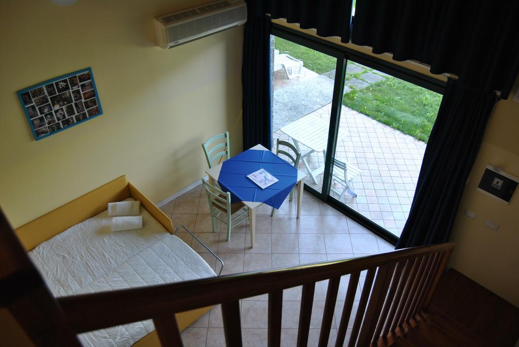 Residence Oasi Del Viandante Lake Como Экстерьер фото